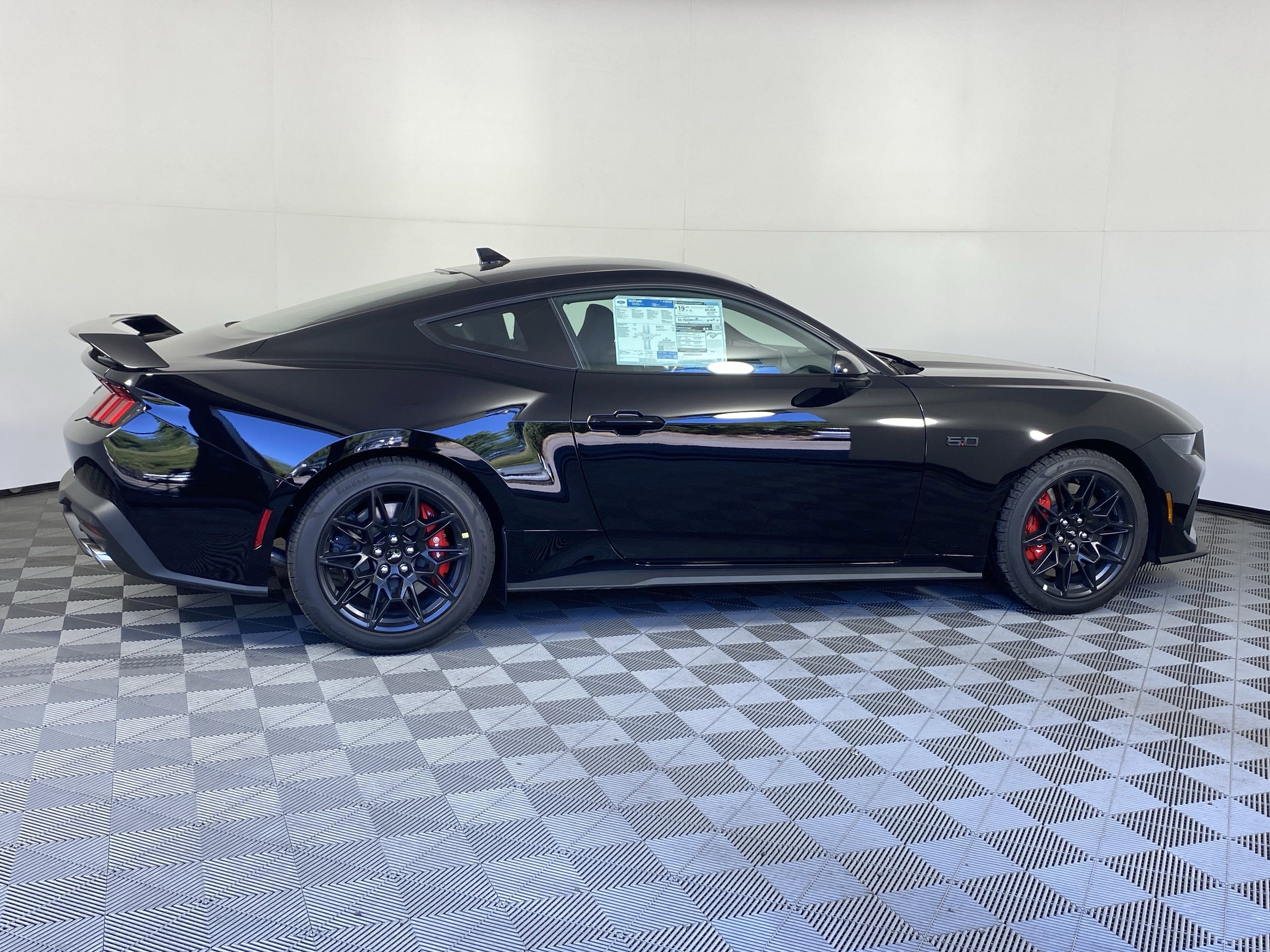 2025 Ford Mustang GT Fastback