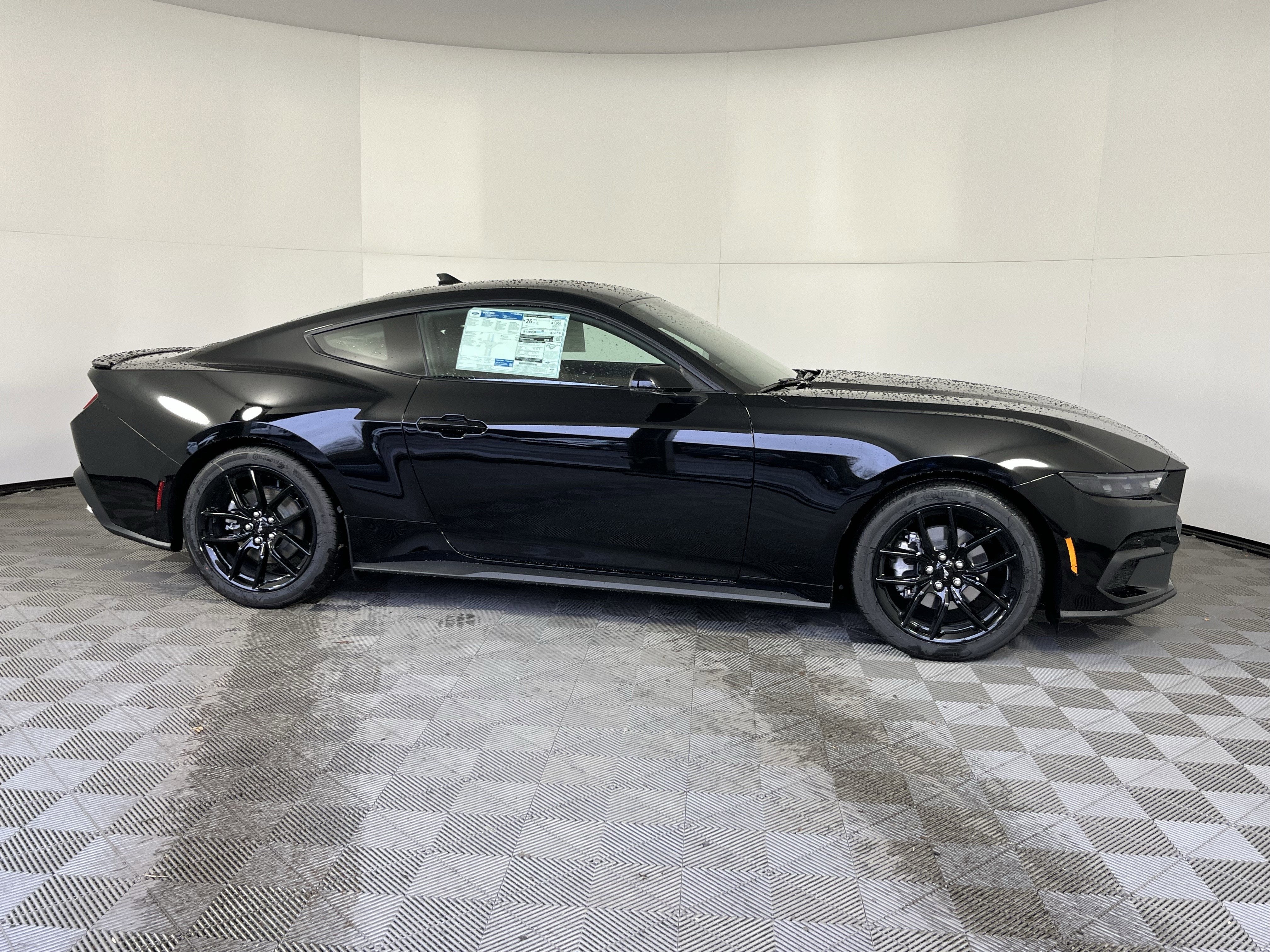 2026 Ford Mustang PREMIUM EcoBoost Fastback