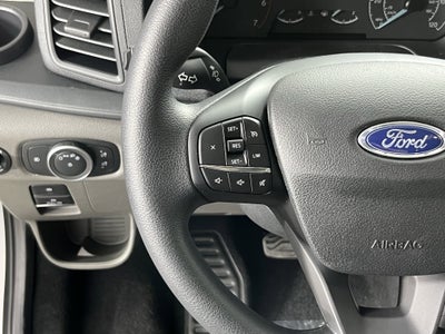 2025 Ford Transit Passenger Wagon T-350 148 Med Roof XL AWD 12 Seats