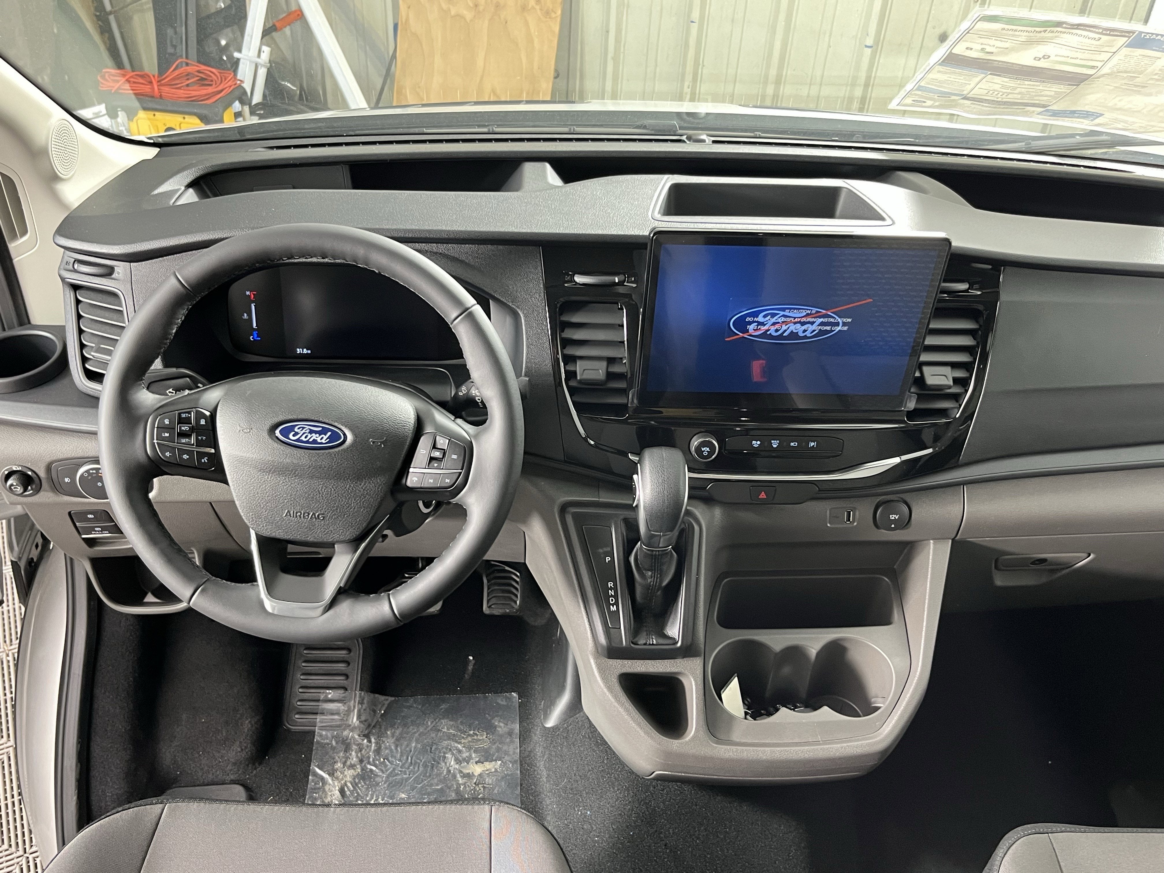 2026 Ford Transit Passenger Wagon T-350 148 Med Roof XLT AWD 15 Seats