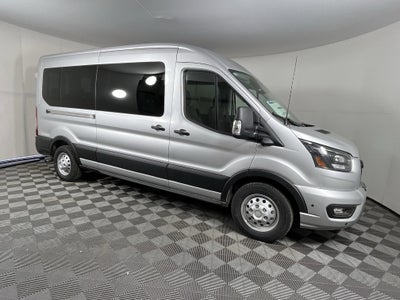 2026 Ford Transit Passenger Wagon T-350 148 Med Roof XLT AWD 15 Seats