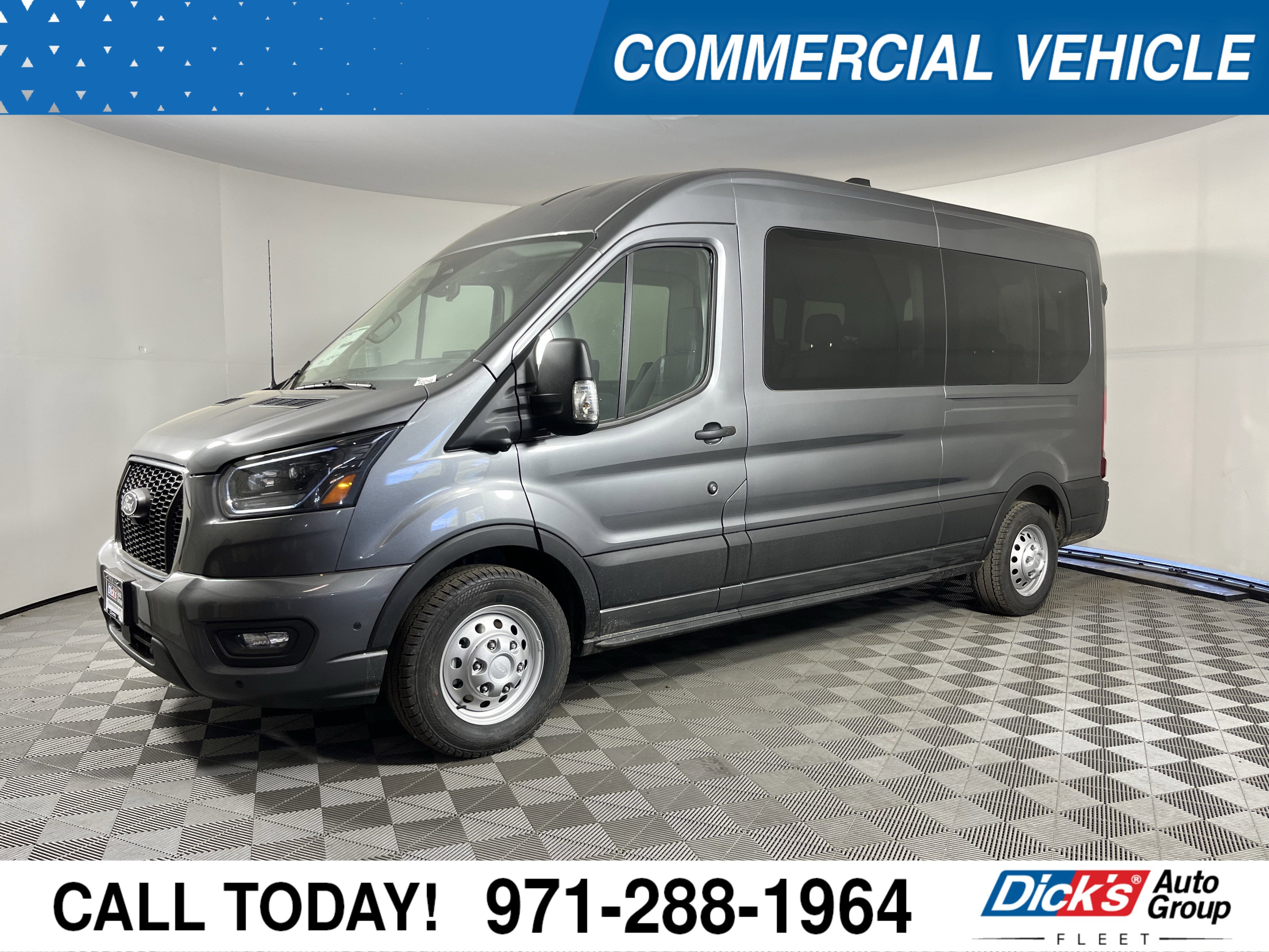 2026 Ford Transit Passenger Wagon T-350 148 Med Roof XLT AWD 15 Seats