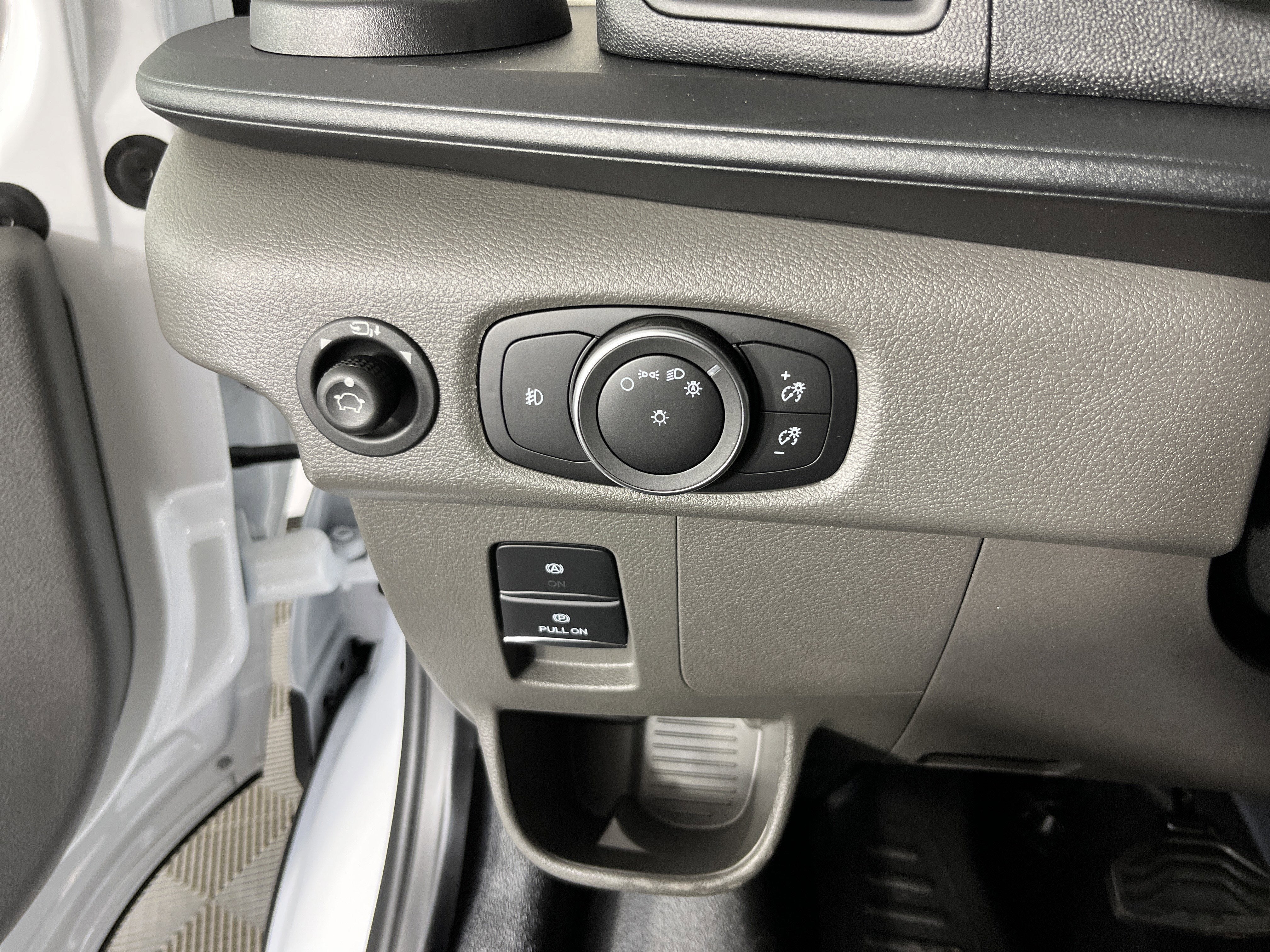 2025 Ford Transit Passenger Wagon T-350 148 High Roof XL AWD 12 Seats