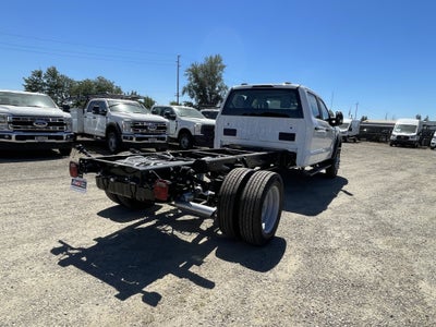 2026 Ford Super Duty F-450 DRW XL 4WD Crew Cab 203 WB 84 CA