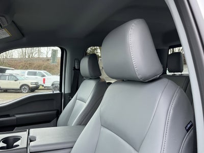 2026 Ford Super Duty F-450 DRW XL 4WD Crew Cab 179 WB 60 CA