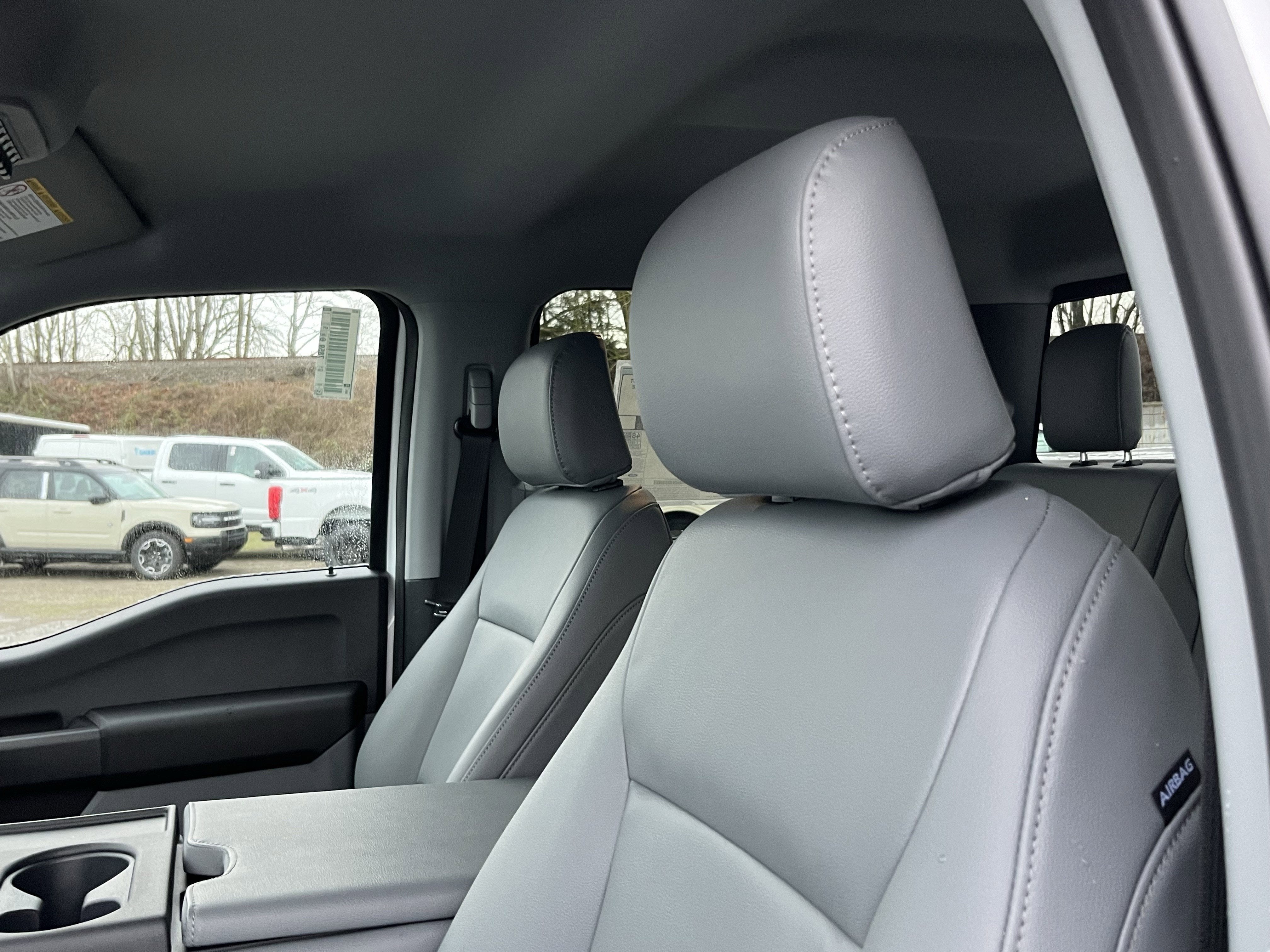 2026 Ford Super Duty F-450 DRW XL 4WD Crew Cab 179 WB 60 CA