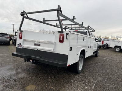 2026 Ford Super Duty F-450 DRW XL 4WD Crew Cab 179 WB 60 CA