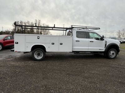 2026 Ford Super Duty F-450 DRW XL 4WD Crew Cab 179 WB 60 CA