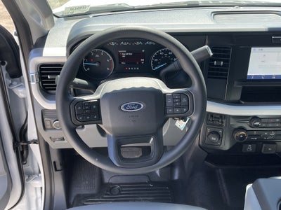 2026 Ford Super Duty F-450 DRW XL 4WD Crew Cab 179 WB 60 CA