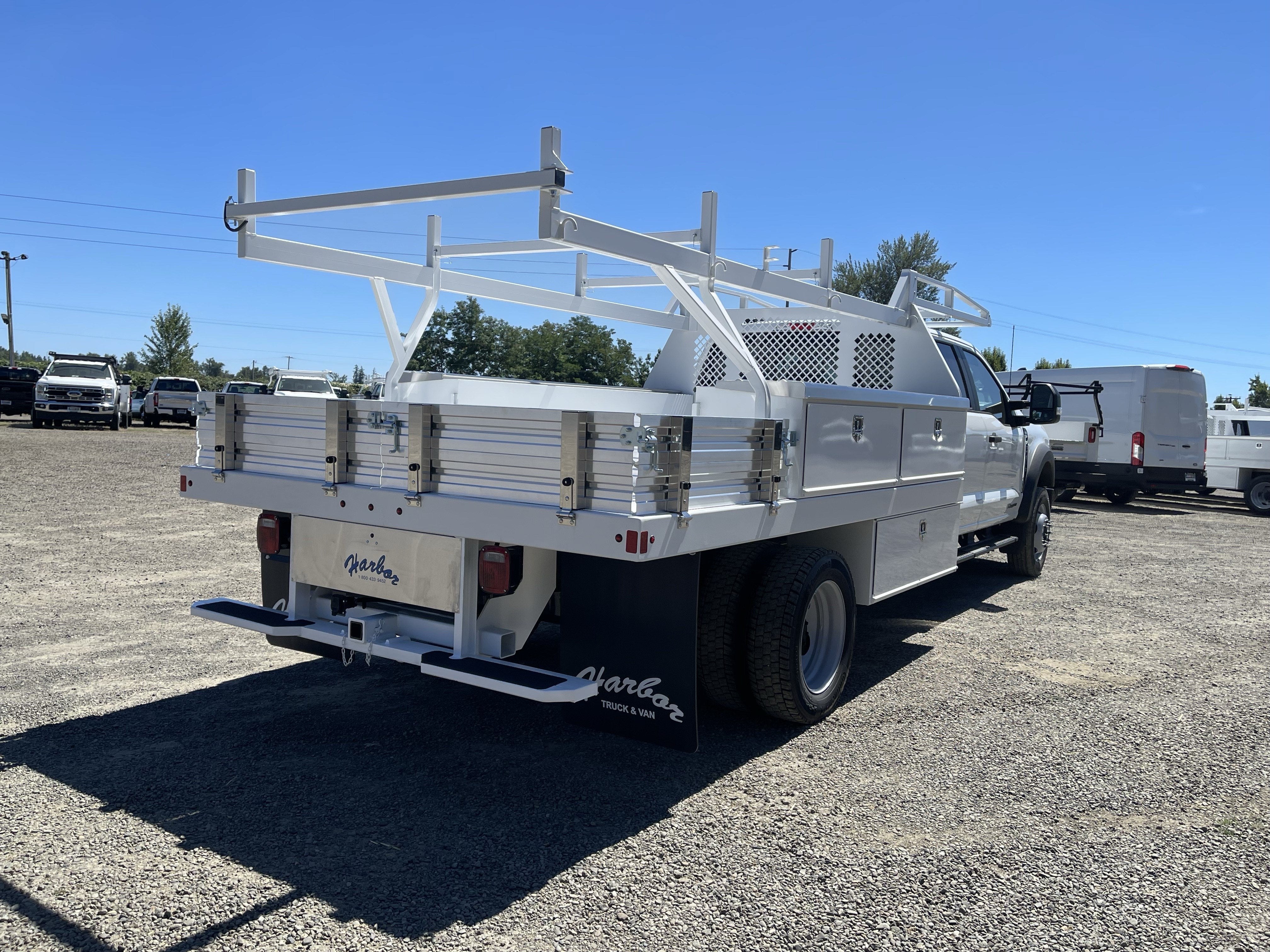 2026 Ford Super Duty F-450 DRW XL 4WD Crew Cab 179 WB 60 CA