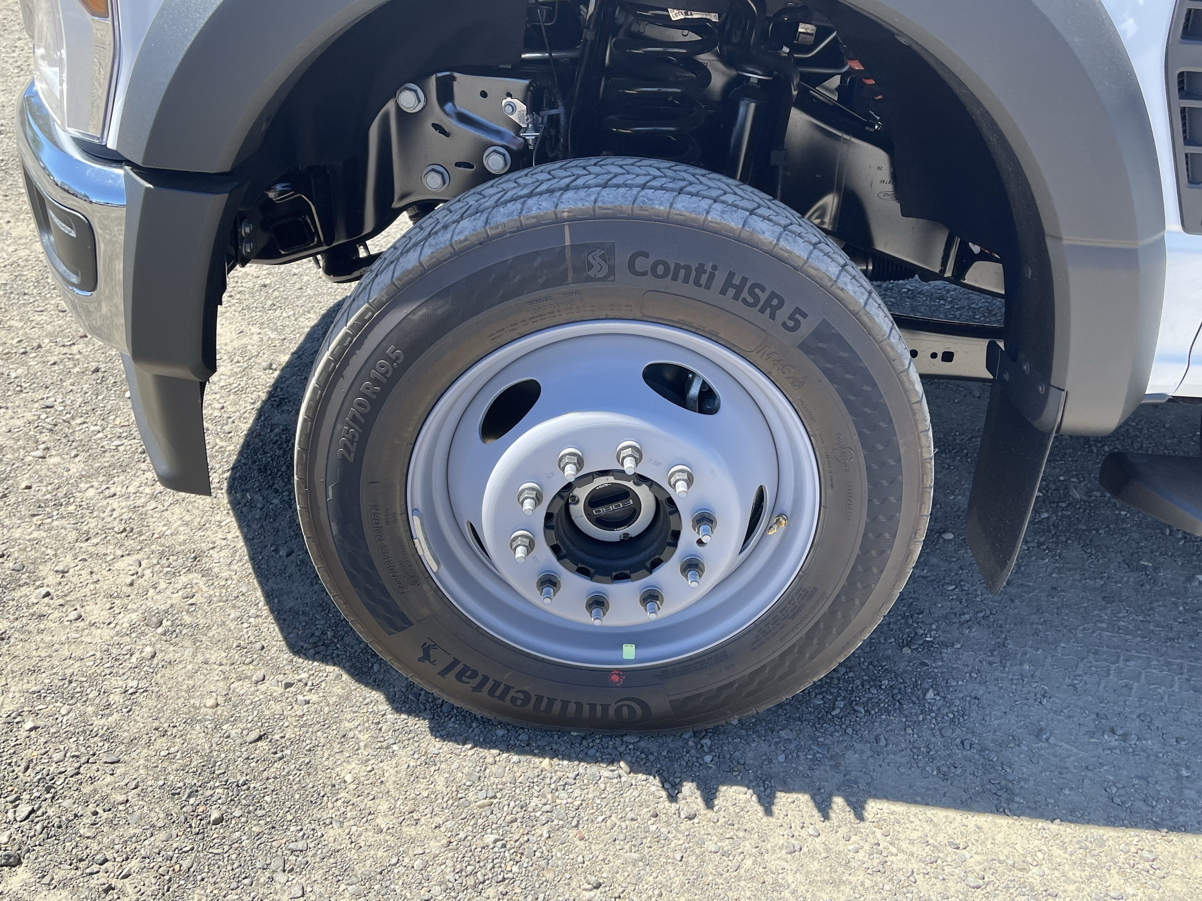 2026 Ford Super Duty F-450 DRW XL 4WD Crew Cab 179 WB 60 CA