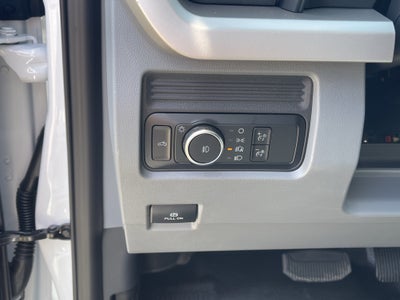 2026 Ford Super Duty F-450 DRW XL 4WD Crew Cab 203 WB 84 CA