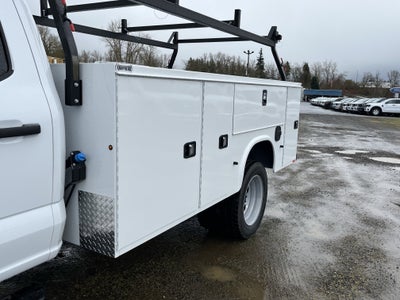 2026 Ford Super Duty F-450 DRW XL 4WD Crew Cab 179 WB 60 CA