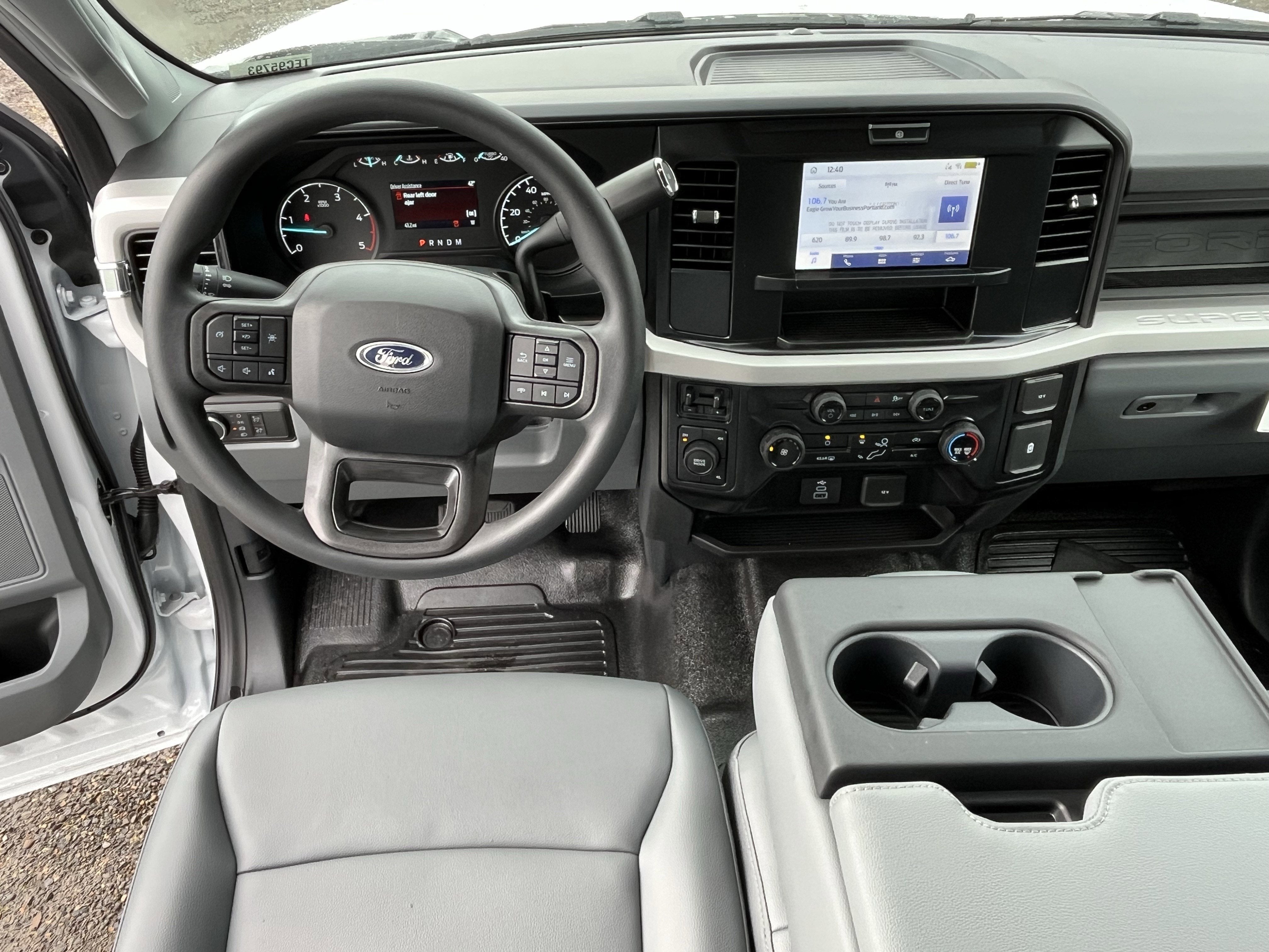 2026 Ford Super Duty F-450 DRW XL 4WD Crew Cab 179 WB 60 CA