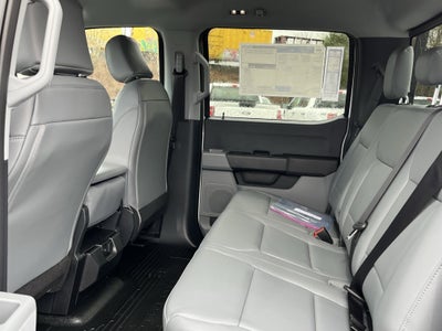 2026 Ford Super Duty F-450 DRW XL 4WD Crew Cab 179 WB 60 CA