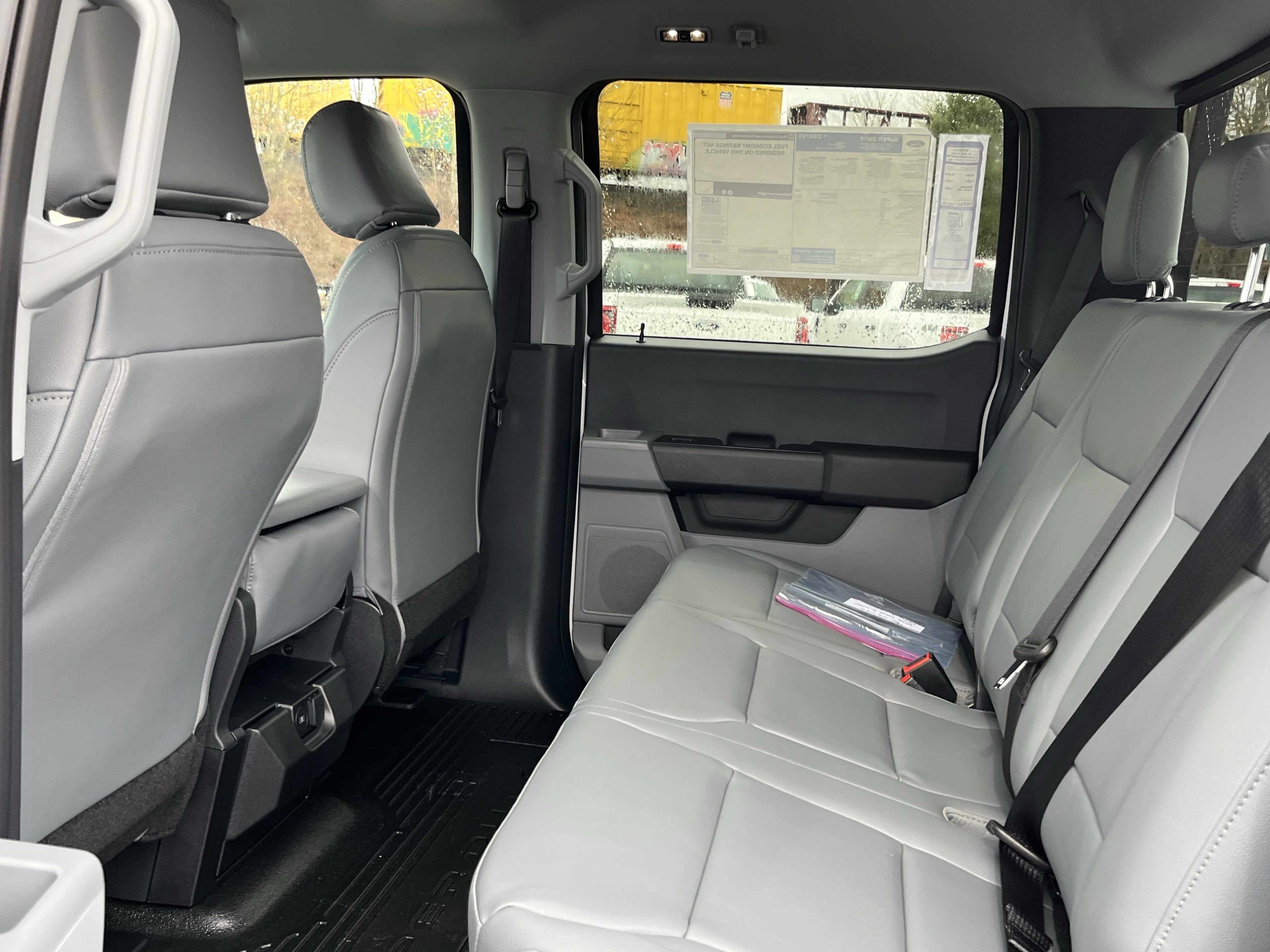 2026 Ford Super Duty F-450 DRW XL 4WD Crew Cab 179 WB 60 CA