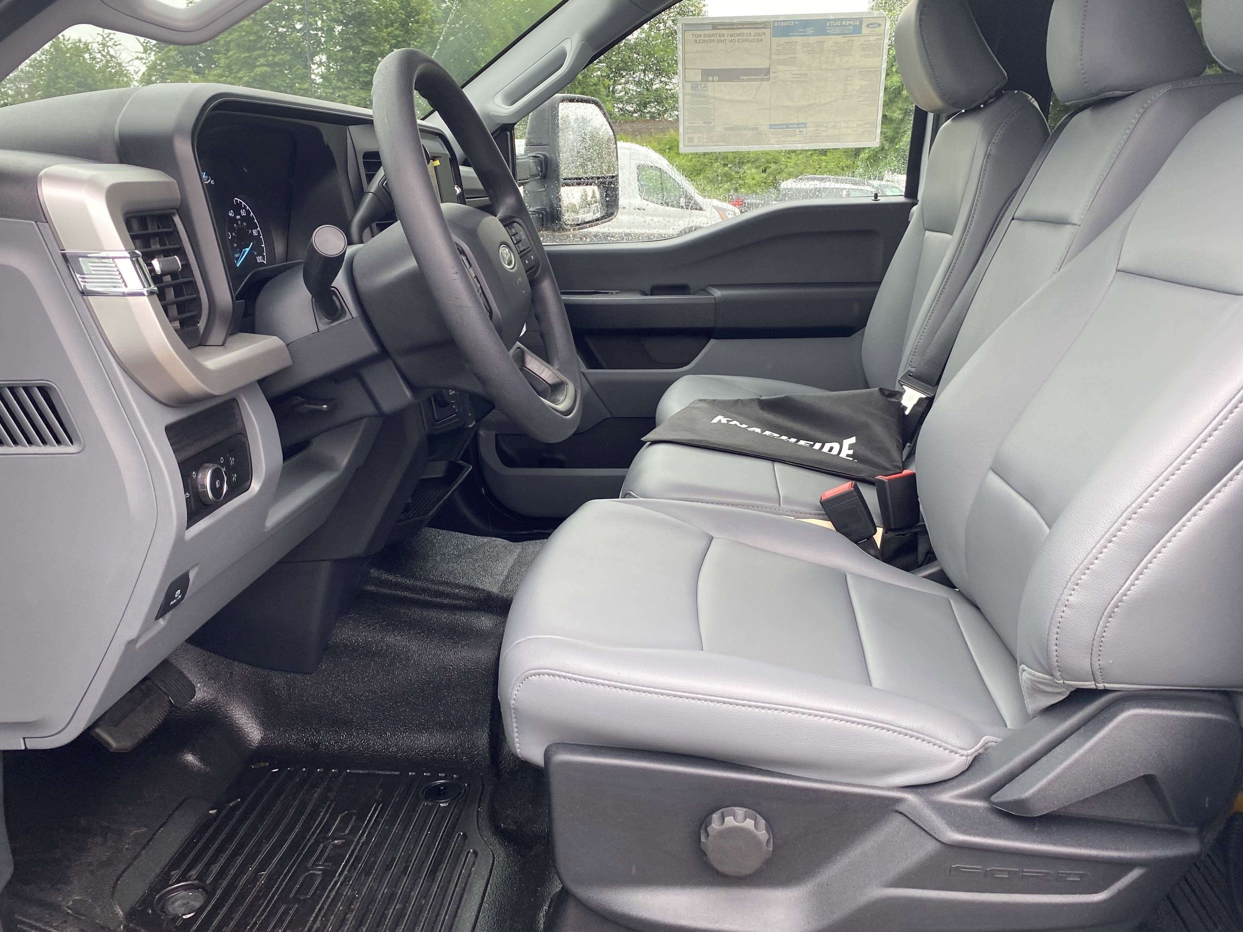 2025 Ford Super Duty F-450 DRW XL