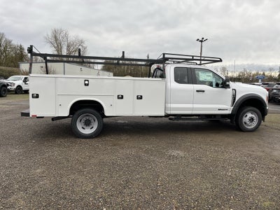 2026 Ford Super Duty F-450 DRW XL 4WD SuperCab 168 WB 60 CA