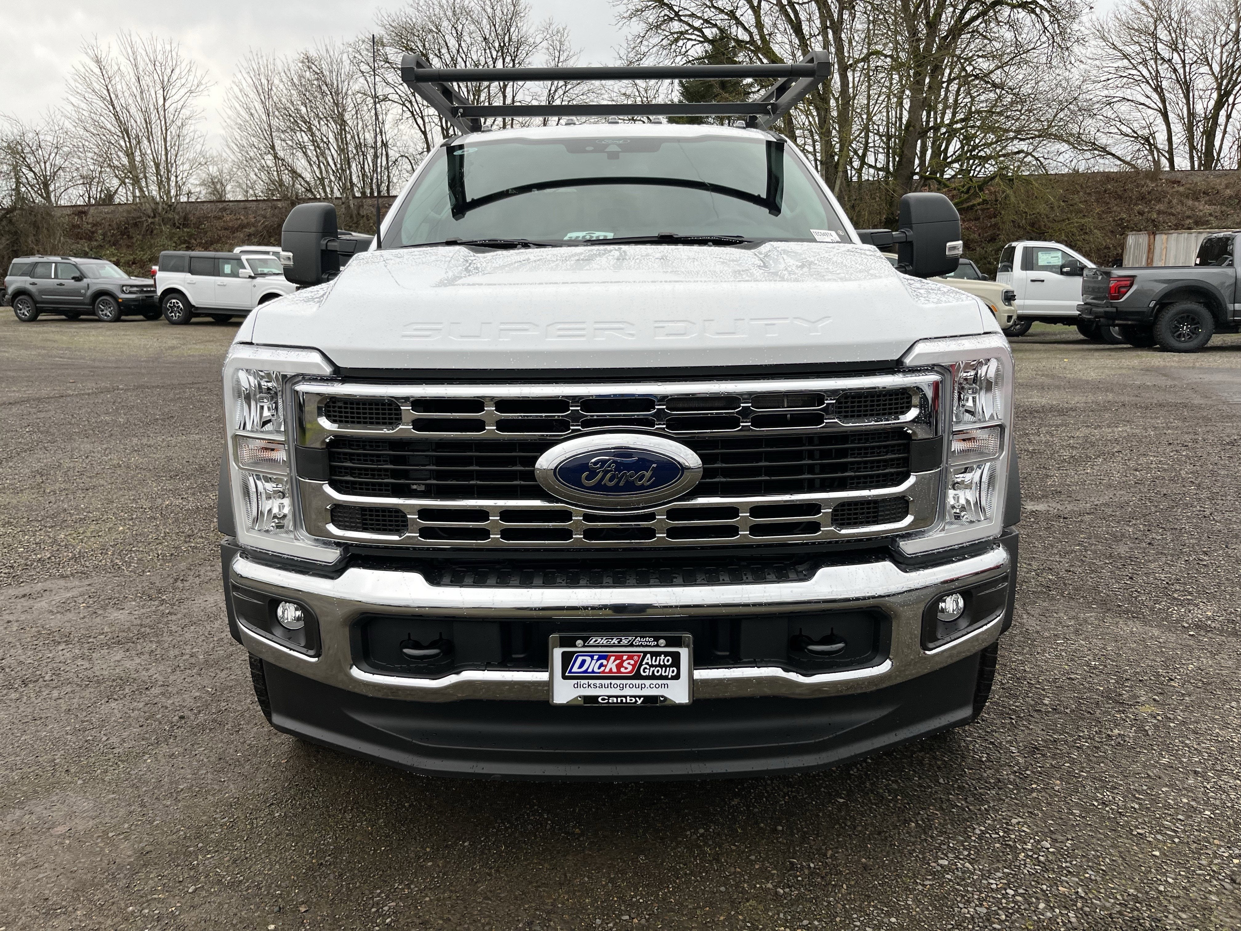 2026 Ford Super Duty F-450 DRW XL 4WD SuperCab 168 WB 60 CA