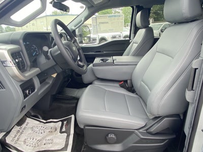 2025 Ford Super Duty F-450 DRW XL