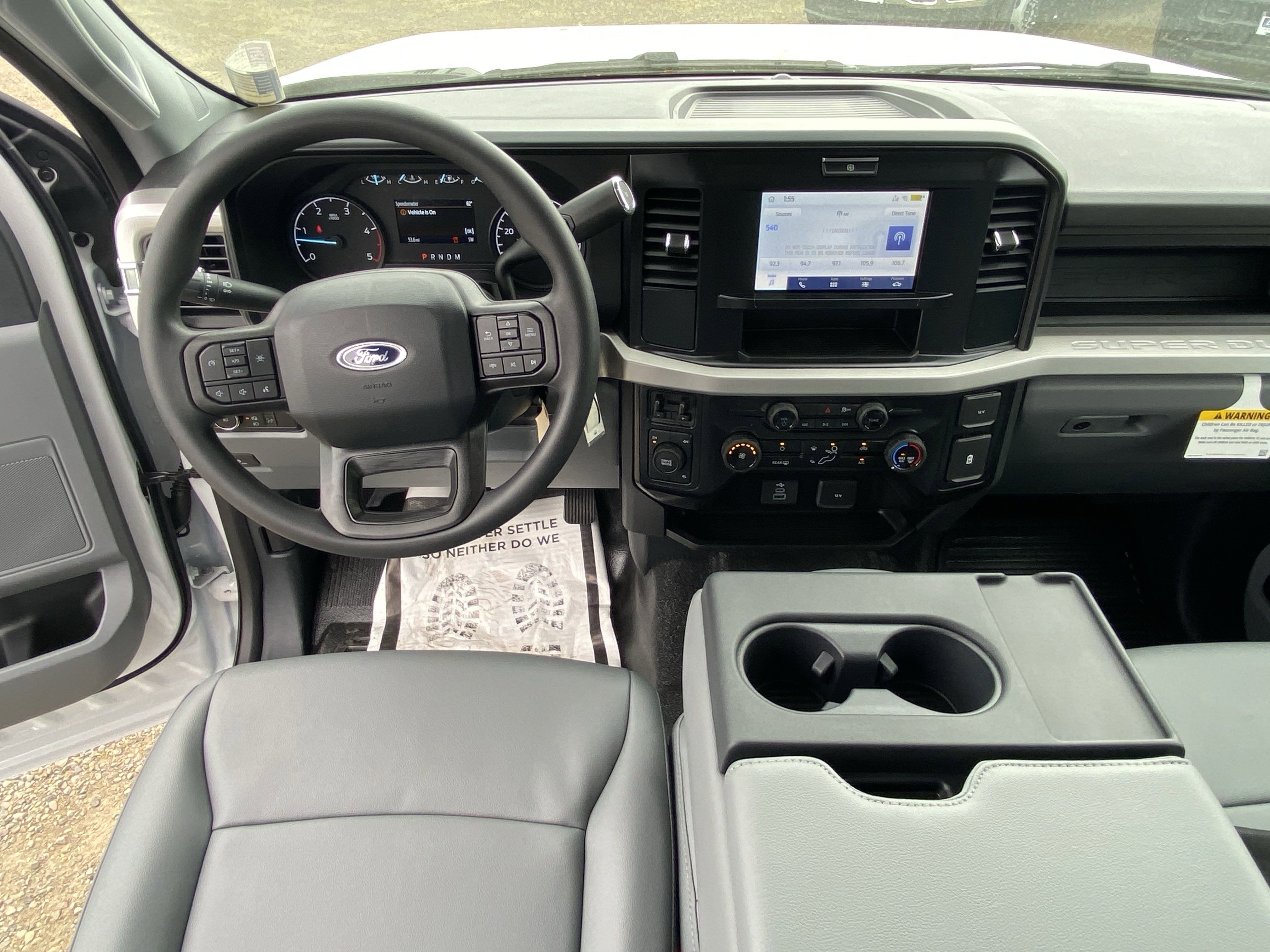 2025 Ford Super Duty F-450 DRW XL