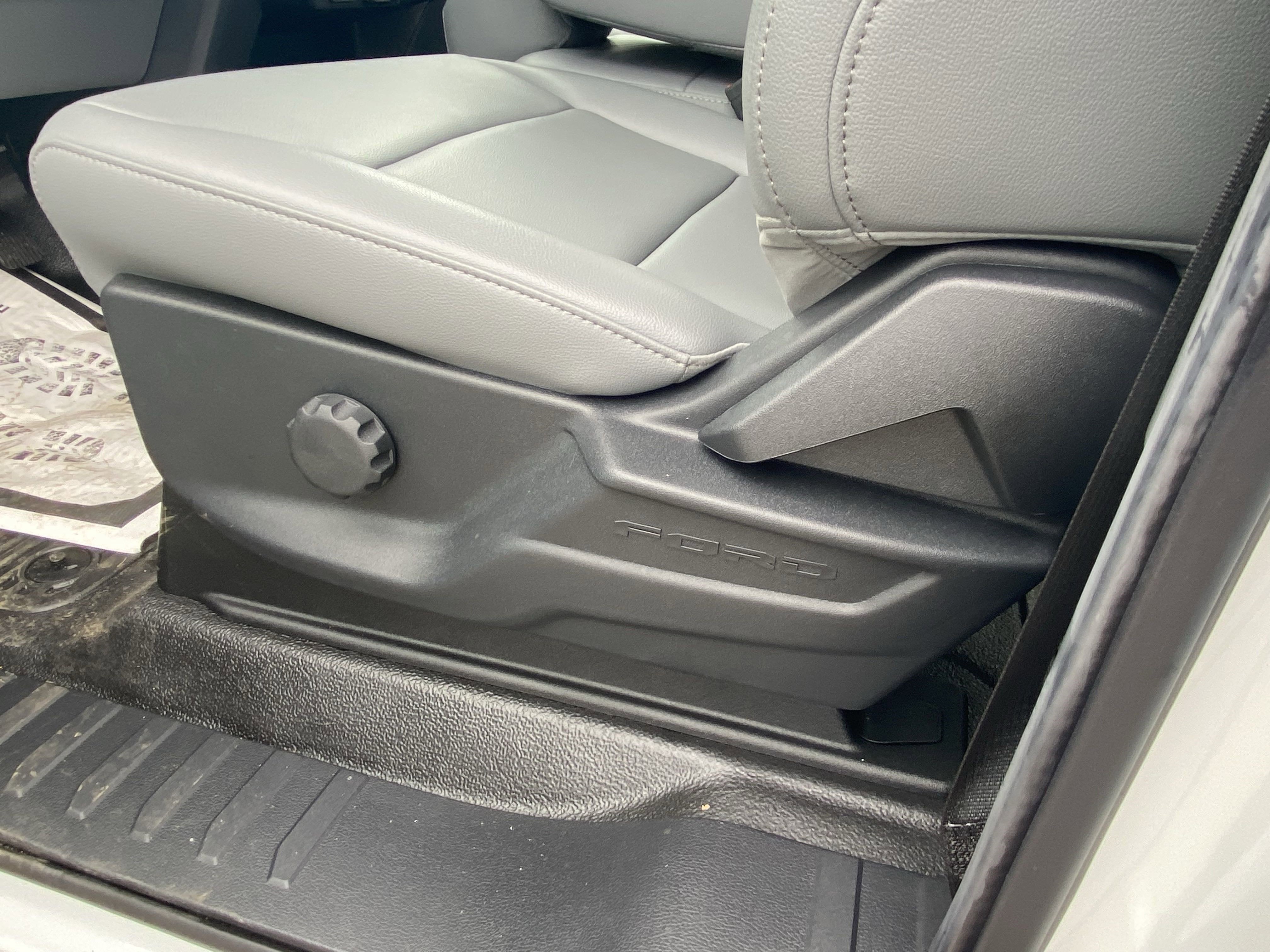 2025 Ford Super Duty F-450 DRW XL