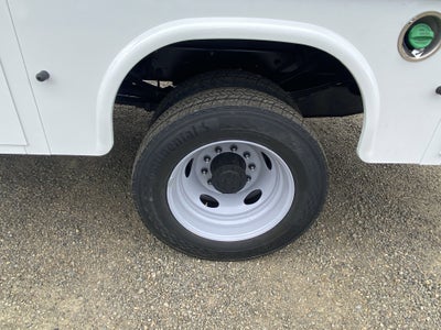 2025 Ford Super Duty F-450 DRW XL