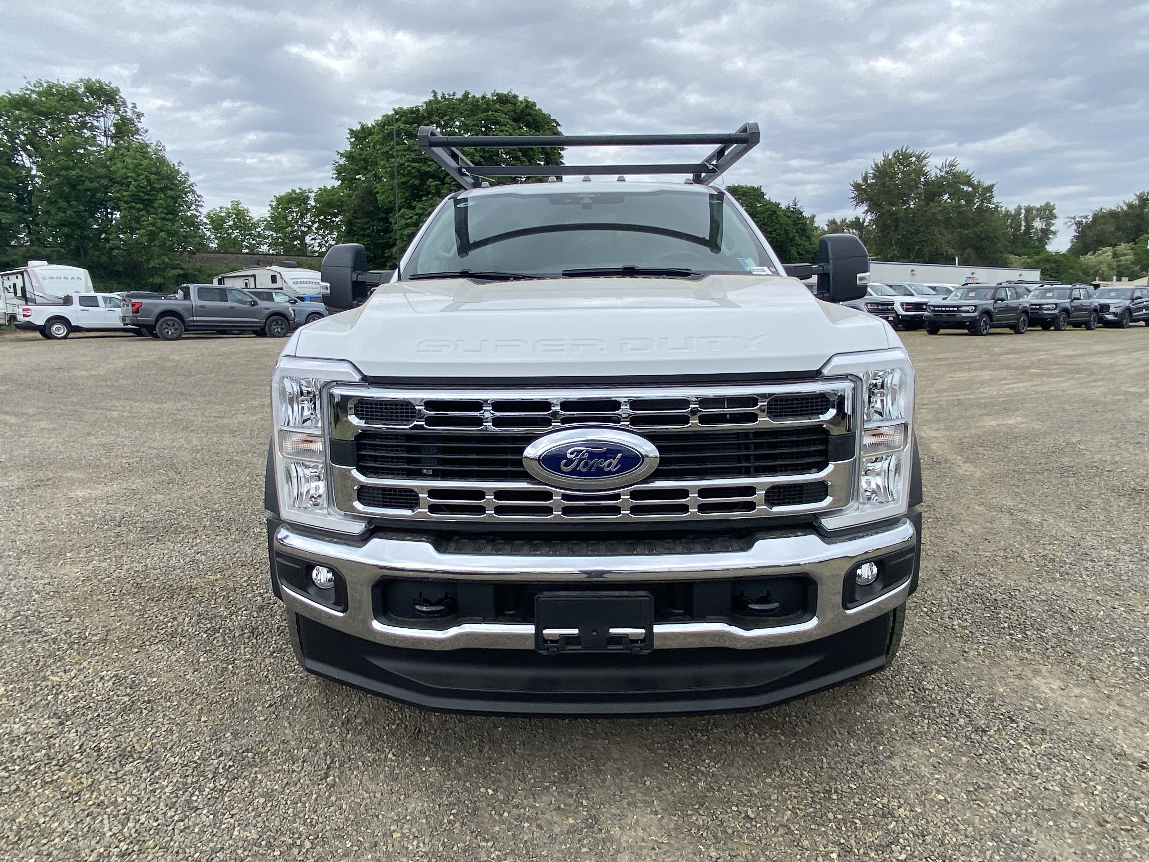 2025 Ford Super Duty F-450 DRW XL