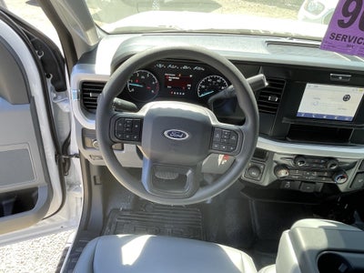 2026 Ford Super Duty F-450 DRW XL 4WD SuperCab 192 WB 84 CA