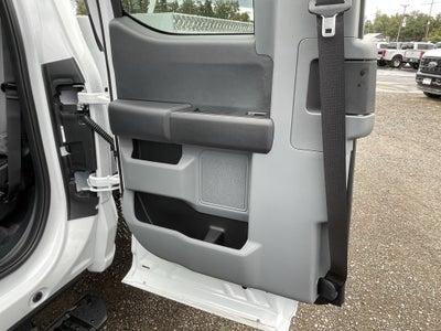 2026 Ford Super Duty F-450 DRW XL 4WD SuperCab 192 WB 84 CA