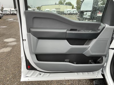2026 Ford Super Duty F-450 DRW XL 4WD SuperCab 192 WB 84 CA