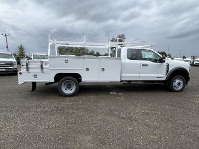 2026 Ford Super Duty F-450 DRW XL 4WD SuperCab 192 WB 84 CA