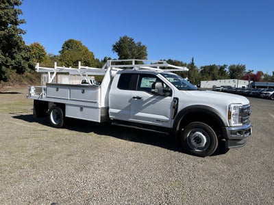 2025 Ford Super Duty F-550 DRW XL