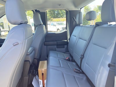 2025 Ford Super Duty F-550 DRW XL