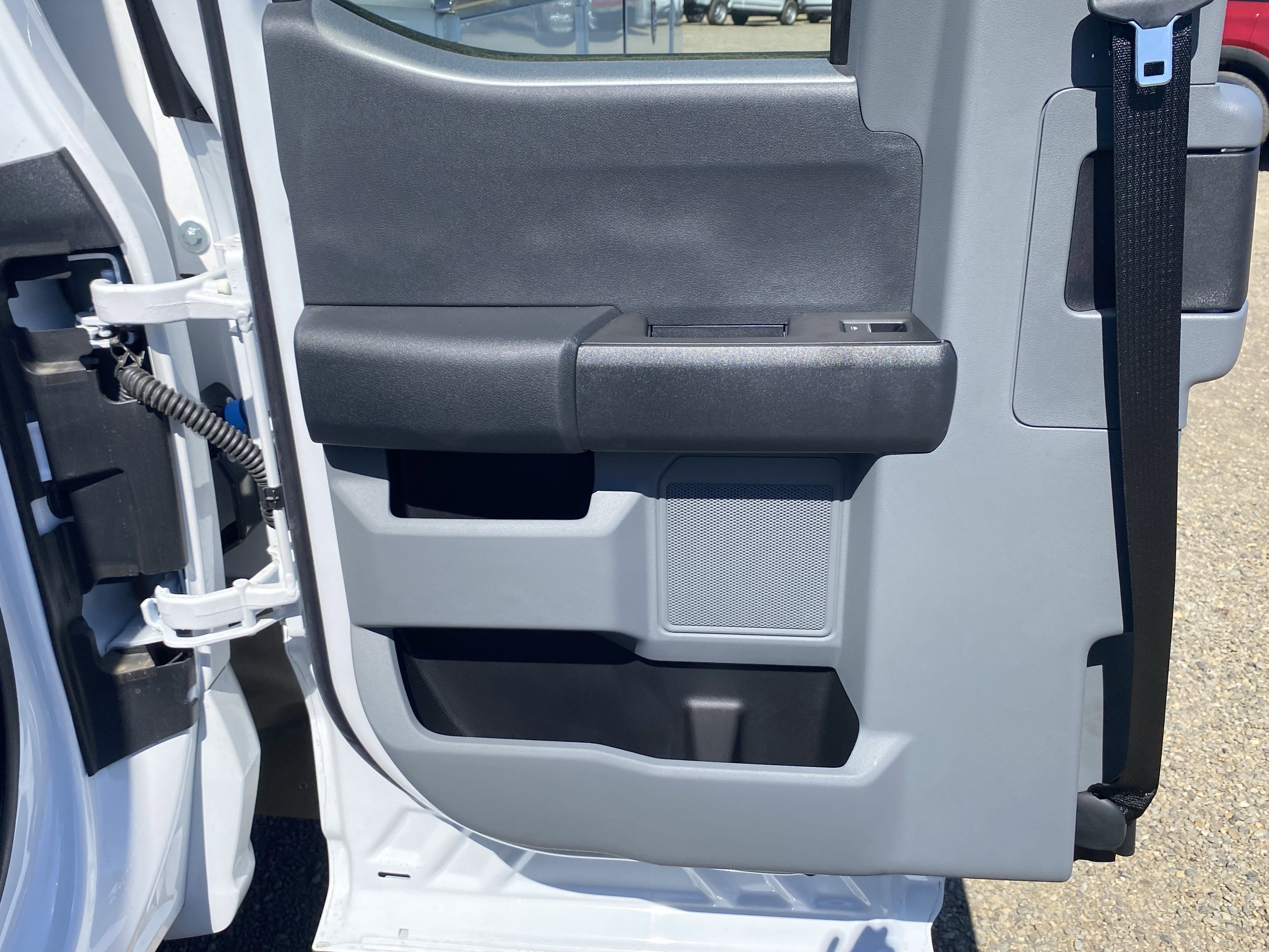 2025 Ford Super Duty F-550 DRW XL