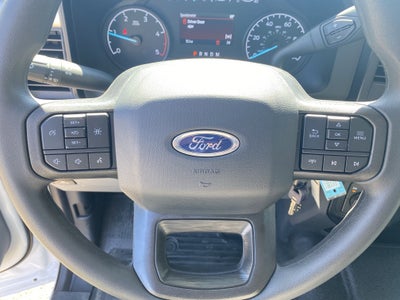 2025 Ford Super Duty F-550 DRW XL