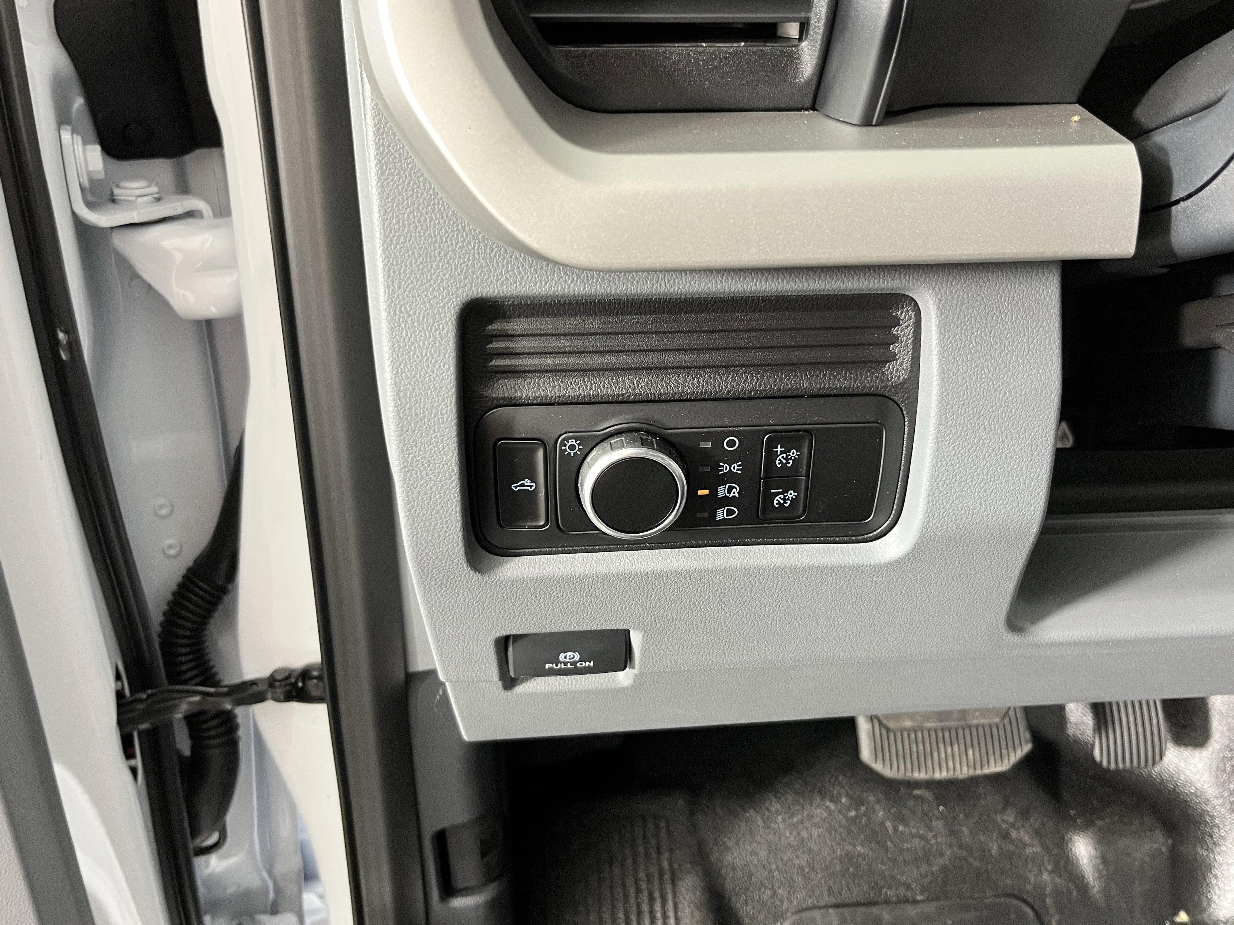 2026 Ford Super Duty F-250 SRW XL 4WD Crew Cab 6.75' Box