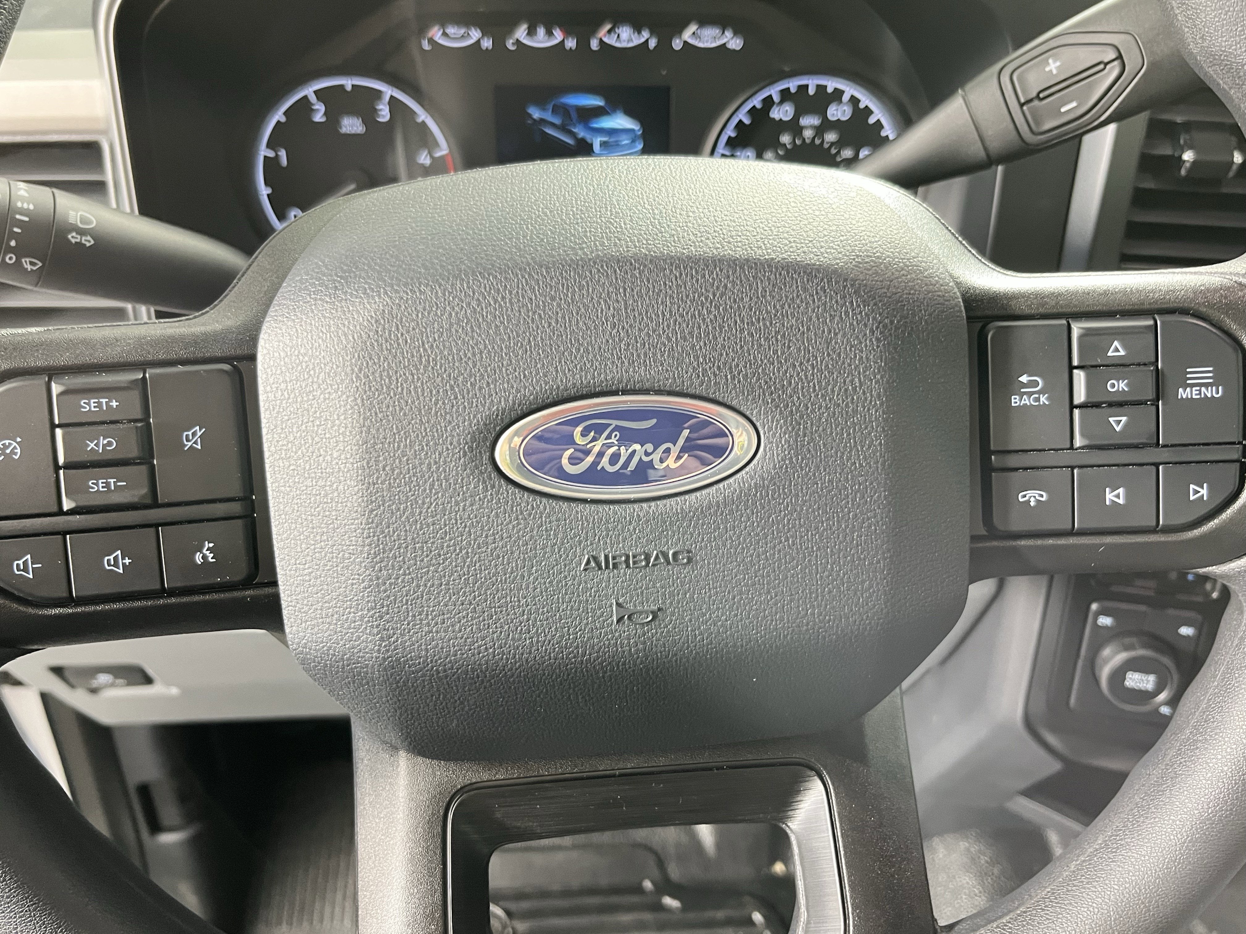 2026 Ford Super Duty F-250 SRW XL 4WD Crew Cab 6.75' Box