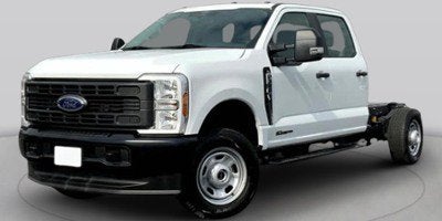 2027 Ford Super Duty F-350 SRW XL 4WD Crew Cab 179 WB 60 CA