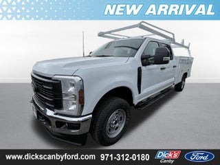 2027 Ford Super Duty F-350 SRW XL 4WD Crew Cab 179 WB 60 CA