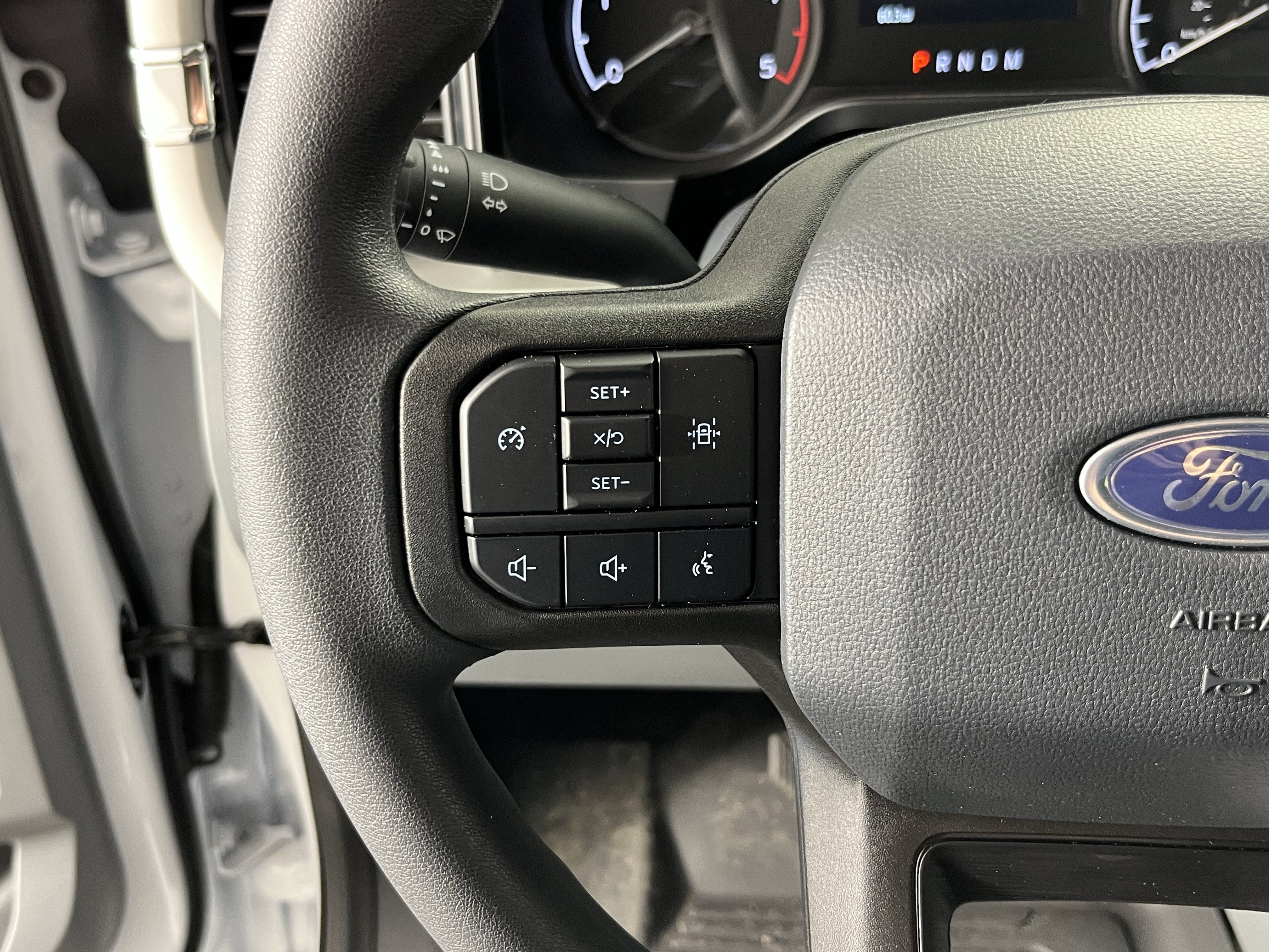 2026 Ford Super Duty F-350 SRW XLT 4WD Crew Cab 179 WB 60 CA