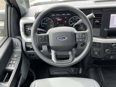 2026 Ford Super Duty F-350 DRW XL 4WD Crew Cab 179 WB 60 CA