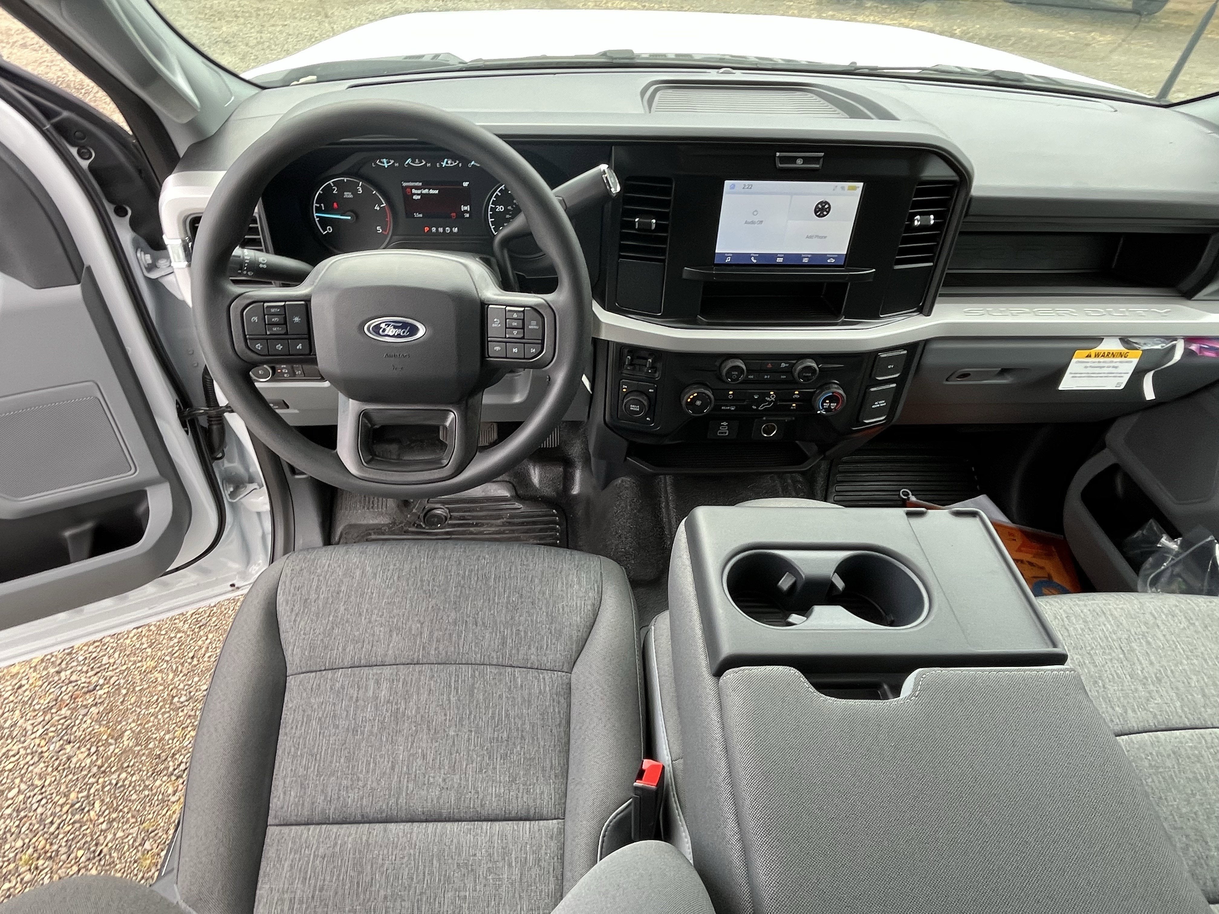 2026 Ford Super Duty F-350 DRW XL 4WD Crew Cab 179 WB 60 CA