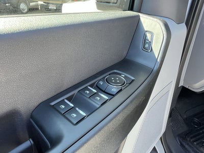 2026 Ford Super Duty F-350 DRW XL 4WD Crew Cab 179 WB 60 CA