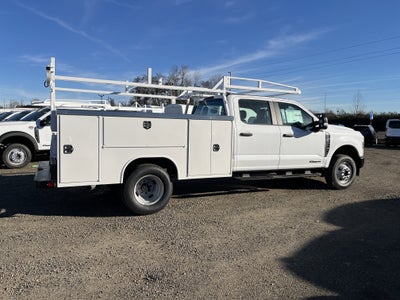 2026 Ford Super Duty F-350 DRW XL 4WD Crew Cab 179 WB 60 CA
