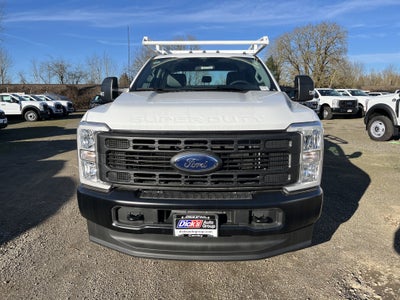 2026 Ford Super Duty F-350 DRW XL 4WD Crew Cab 179 WB 60 CA
