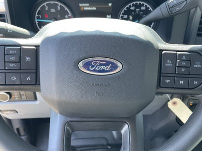 2026 Ford Super Duty F-350 DRW XL 4WD Crew Cab 179 WB 60 CA