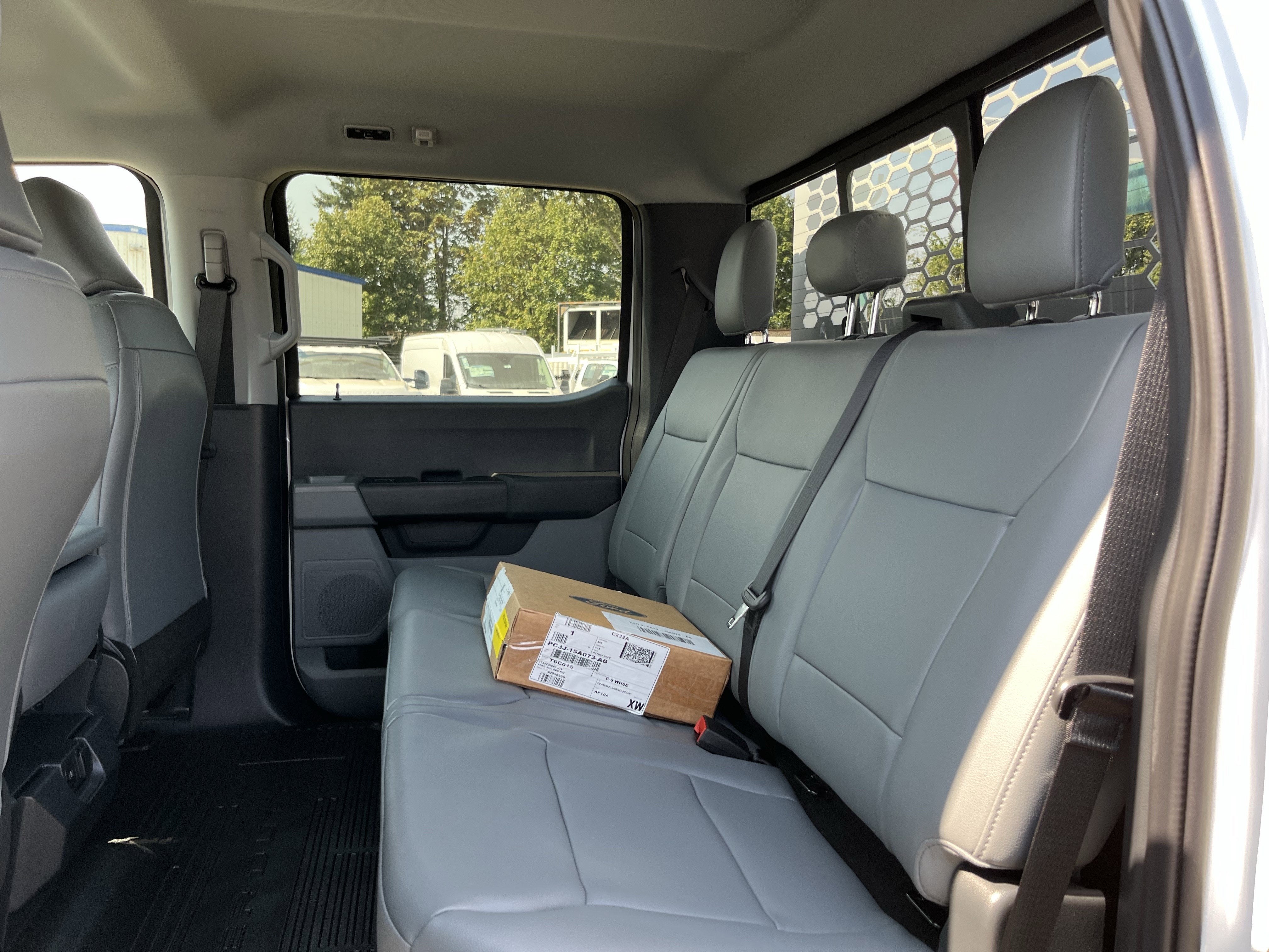 2025 Ford Super Duty F-350 DRW XL