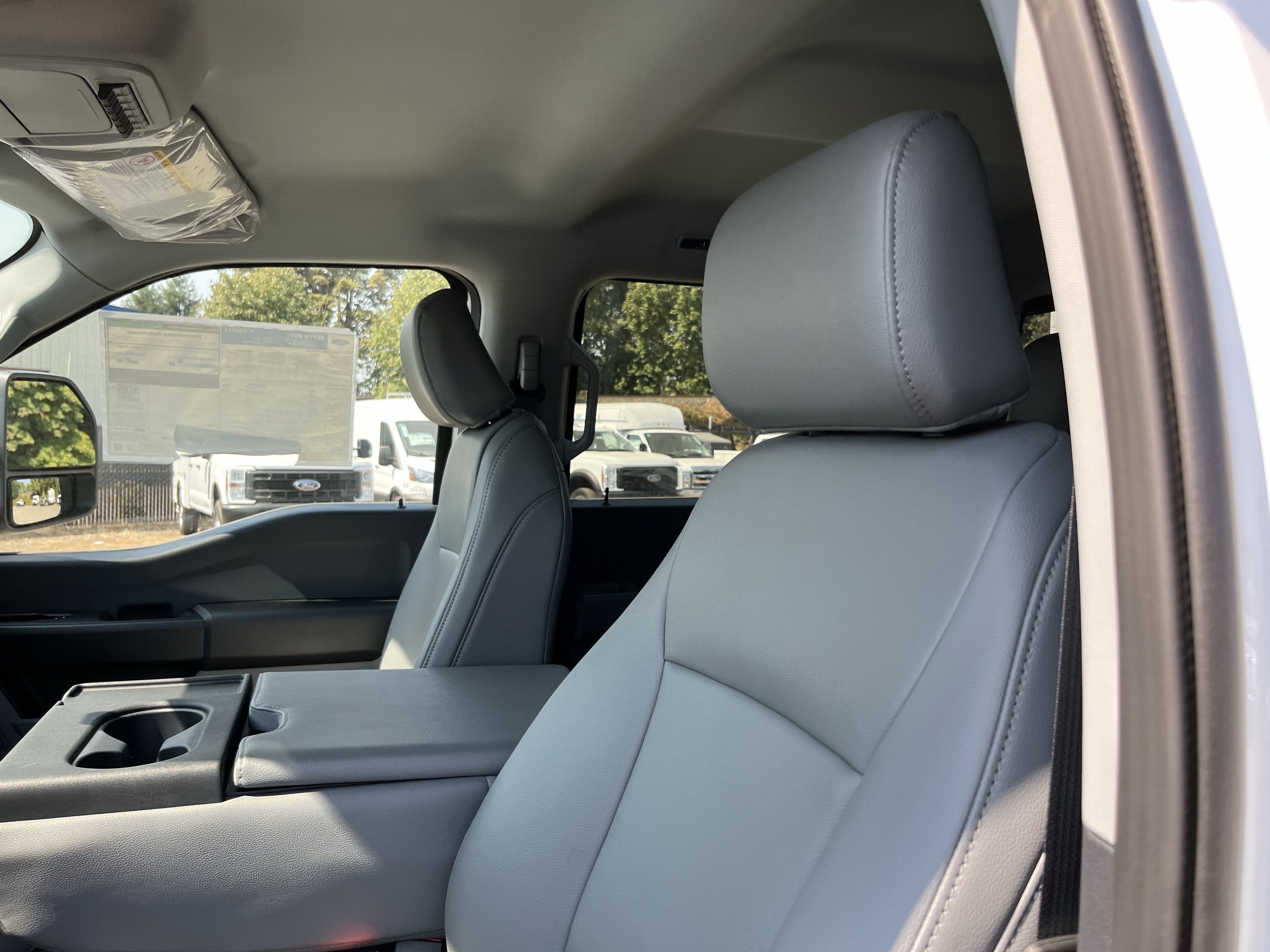 2025 Ford Super Duty F-350 DRW XL