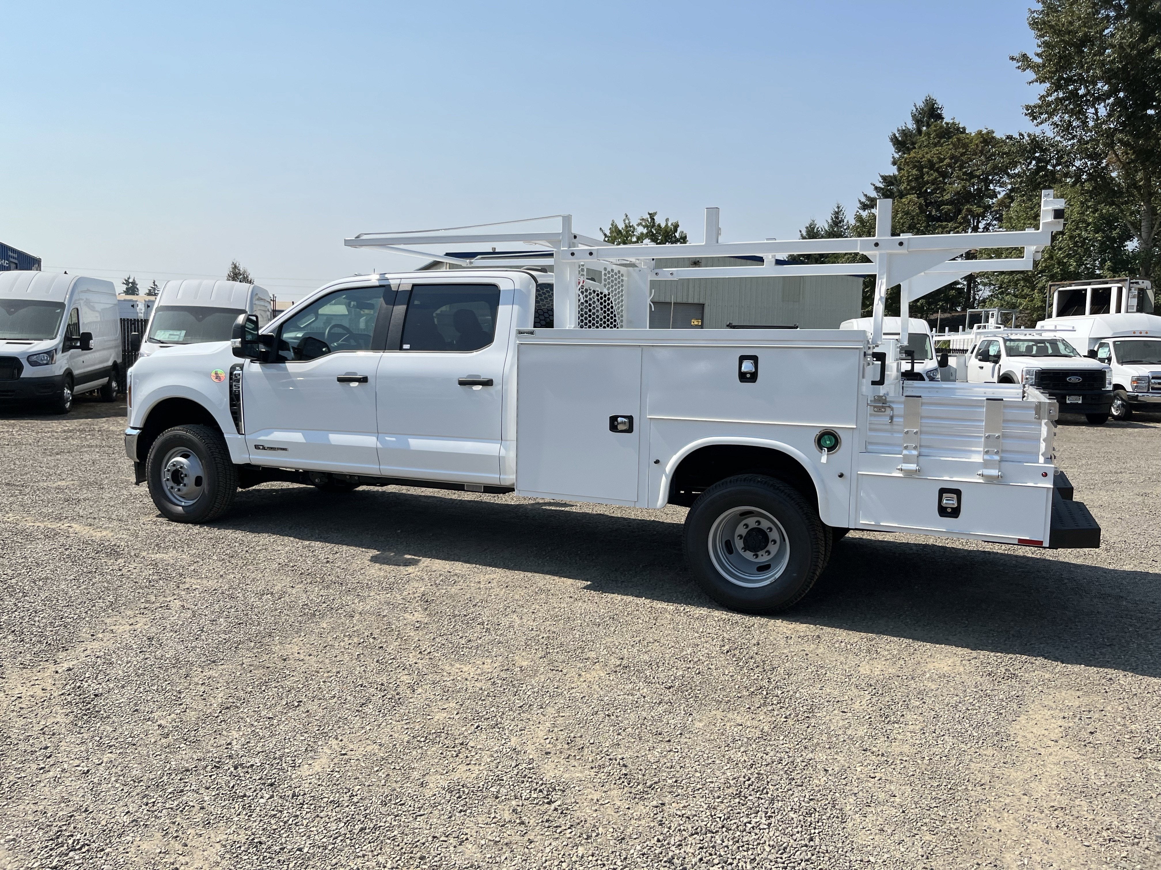 2025 Ford Super Duty F-350 DRW XL